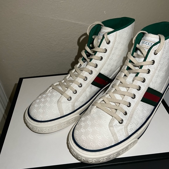 Men’s Size 12 Gucci Shoes - Picture 6 of 9